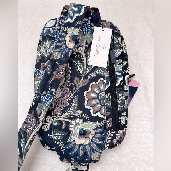 Vera Bradley Utility Sling Backpack NWT - Picture 10 of 11
